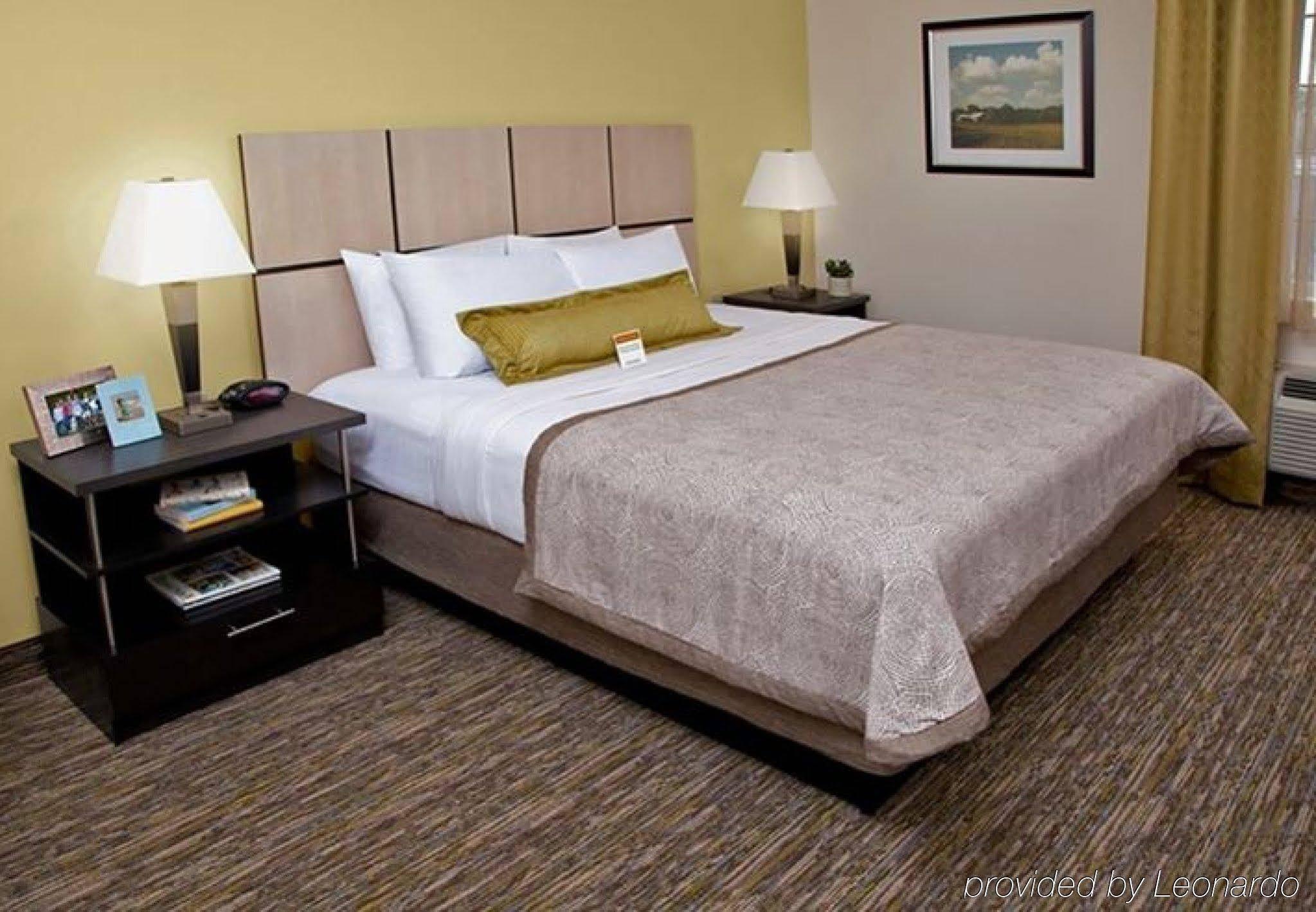 Hotel Sonesta Simply Pittsburgh Airport