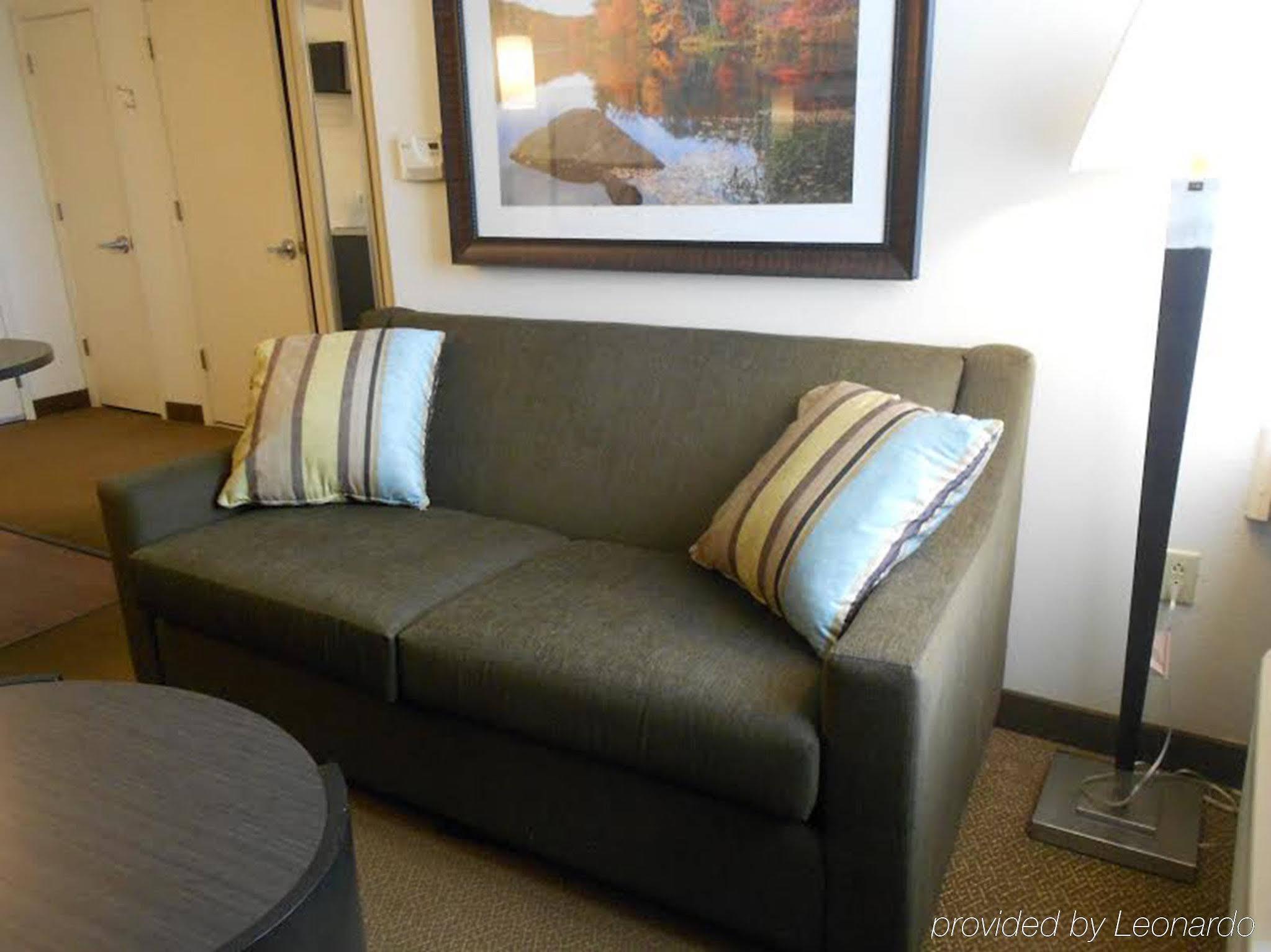 Sonesta Simply Pittsburgh Airport Hotel 3*