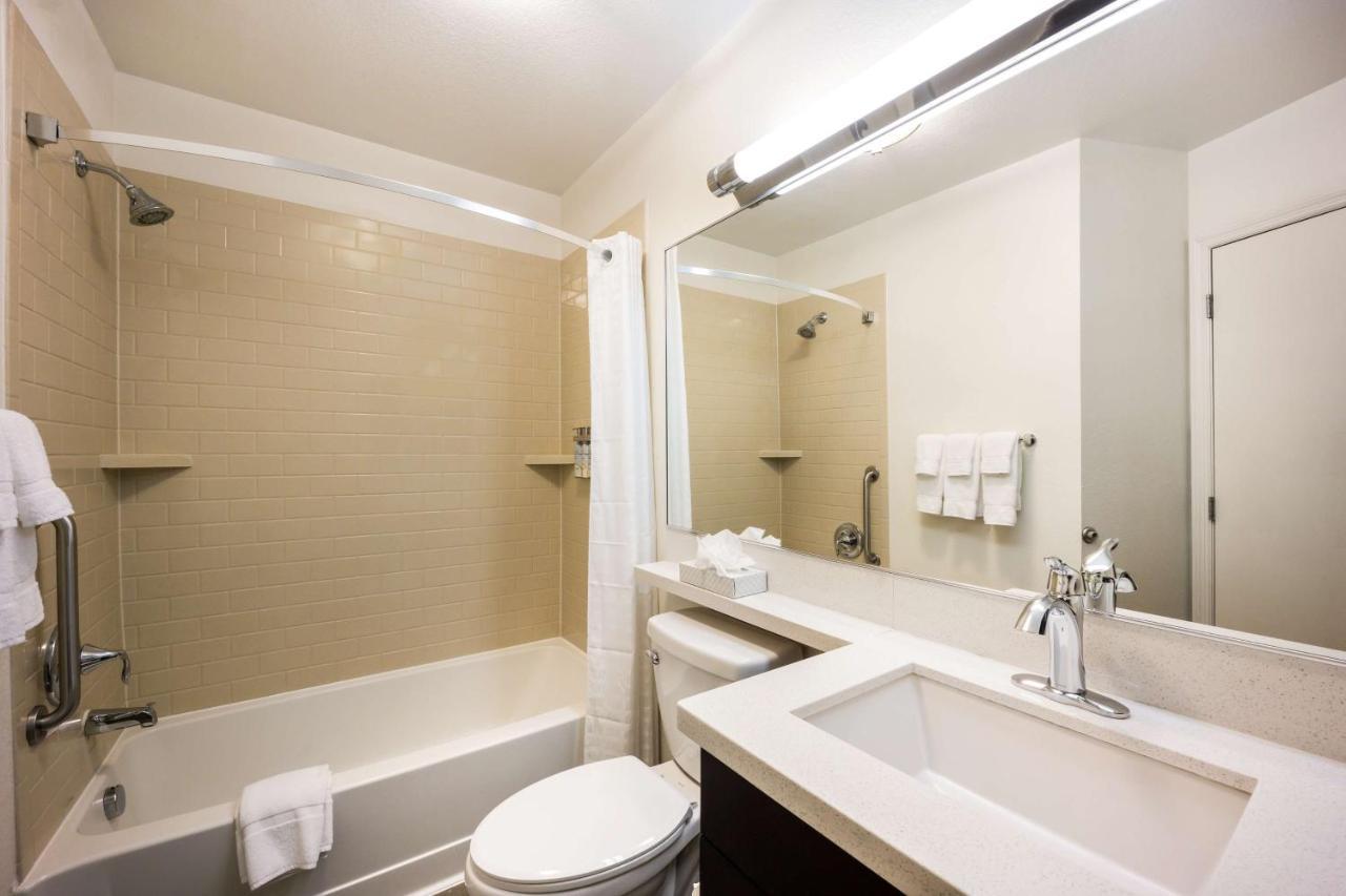 Hotel Sonesta Simply Pittsburgh Airport 3*